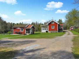 Amazing Home In Henn With 1 Bedrooms And Wifi, holiday rental in Henån