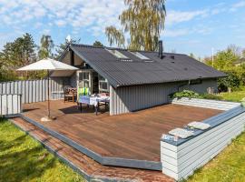 Gorgeous Home In rsted With Wifi, Ferienhaus in Ørsted