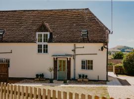 Dairyman's Cottage At Tapnell Farm, íbúð í Yarmouth