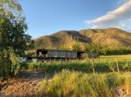 Viña LOF - Maipo Valley Bed & Breakfast in Winery, hotel v destinaci Paine