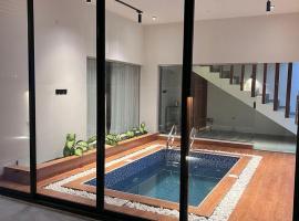 شالية رواء كبلز, hotel v destinaci á¸¨arÄdÄ«