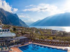 Viesnīca Aria Life Hotel pilsētā Limone sul Garda