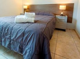 Hotel Estrella Andina, hotel poblíž Letiště Domingo Faustino Sarmiento - UAQ, San Juan