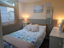 Beside the Sea Chalet, Mablethorpe, holiday rental in Mablethorpe