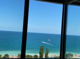Spacious seaview apartments, 100m to the beach, hotel v destinaci Zlaté písky
