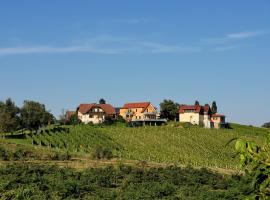 Weinhof Reichmann, hotel v destinaci Sankt Peter am Ottersbach