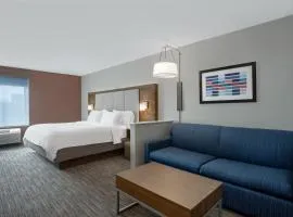 Holiday Inn Express & Suites Clinton by IHG