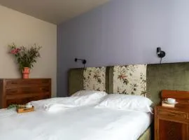 ALMA Apartment