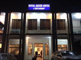 Royal Saeed Hotel, hótel í Nārān