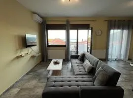 Penelope's apartment ΙΙΙ