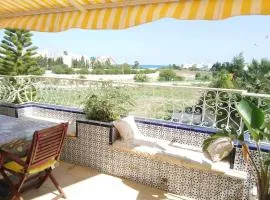 Maison pied dans l'eau à résidence Jinène Hammamet