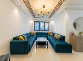Résidences & Suites Nador, hotel com estacionamento em Nador