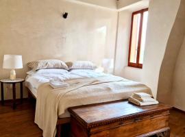 Suite Atelier Arringo: Ascoli Piceno'da bir otel