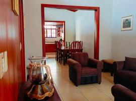 Linda Vista Hostal, homestay ở Managua