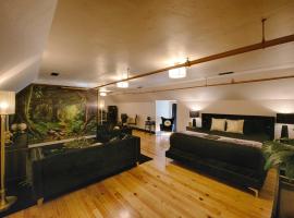 Historic Tapoco Lodge Resort, cabin in Tapoco