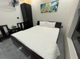 Hung Thinh Motel, motel in Dong Hoi