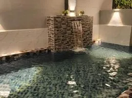 Habib Hazimi Pool House