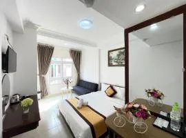 Hotel Đông Nhi