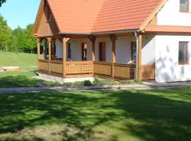 Kőszikla Kulcsosház, cottage in Izvoare