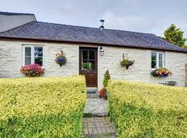 Owl Cottage, hotel dengan parking di Llanerchymedd