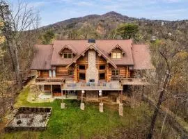 Bear Paw - 7 bed, 8ba, Sleeps 22, Location, 3 Clubhouse Pools, Hot tub