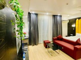 Maple Tree, Lucknow - Couple Friendly, hotel with pools in Lucknow