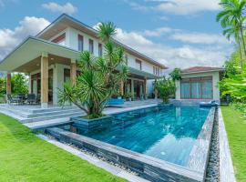 5BedRooms Villas, Experience the luxury vacation The Ocean Estates, basseiniga hotell sihtkohas Da Nang