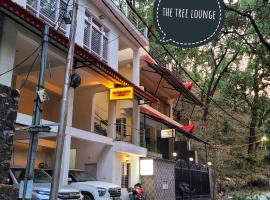 The Tree Lounge, B&B sa Bhimtal