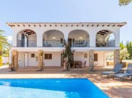 Villa Rakhi