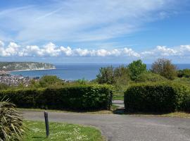Stunning Caravan on Swanage Bay View Holiday Park, hotel with pools in Swanage