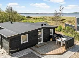 2 Bedroom Awesome Home In Højslev