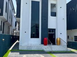 Christark, hotel v destinaci Aja