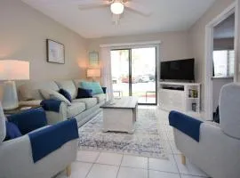 Beachside Bliss-Courtyard Villa-Beachside condo