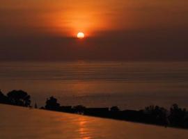 07 - Luxurious Haven with Mesmerizing Views, hotel v destinaci Surin pláž