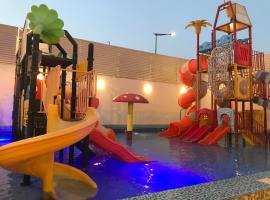 شاليهات رانديفو العاب مائية مع مسبح, camping en Riad