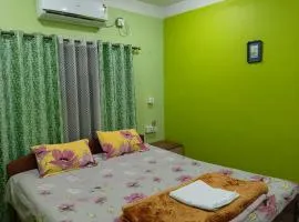 Anjali Homestay - 10 mins from airport