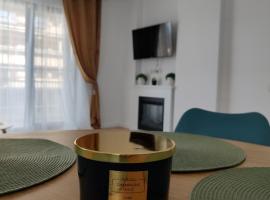 Apartament Cluj cu Terasa 10 minute Vivo Mall, overnatningssted med køkken i Floreşti