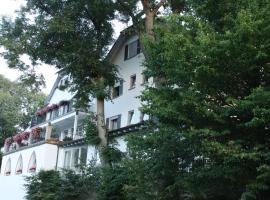 Altes Kurhaus Landhotel, hotell i Trabelsdorf