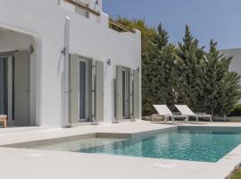 White Villa Milos, holiday home in Adamas