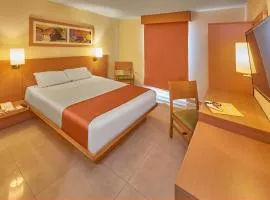 City Express by Marriott Mazatlan