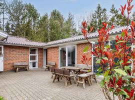 4 star holiday home in Øster Assels-By Traum, hotell i Øster Assels