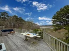 Stunning Marsh Views Near Pleasant Street Beach