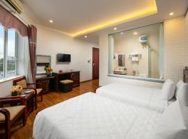New Airport In & Suites, hotell i Hanoi