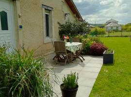 GITE DE MIRAUVILLE, casa vacacional en Apremont-la-Forêt