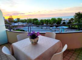 VistaMare Bluemar - Living the Sea - 120mq, hotel in Cattolica