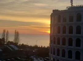 ბინა ულამაზესი ხედებით.