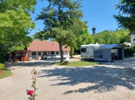 Campingrosengarten: Cserszegtomaj şehrinde bir kamp alanı