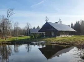 Kuuse metsamaja