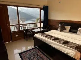Goroomgo Rohila Lodge Nainital Near Naini Lake - Luxury Room Mountain View