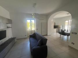 Sweet home. Casa vacanza Ischia., villa in Ischia